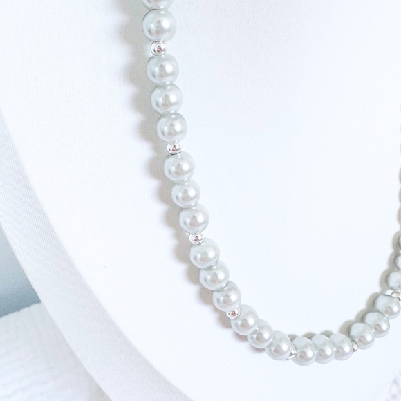 NEW Grey Shell Pearl Necklace 18” sterling - Sterling Silver - Picture 3 of 5